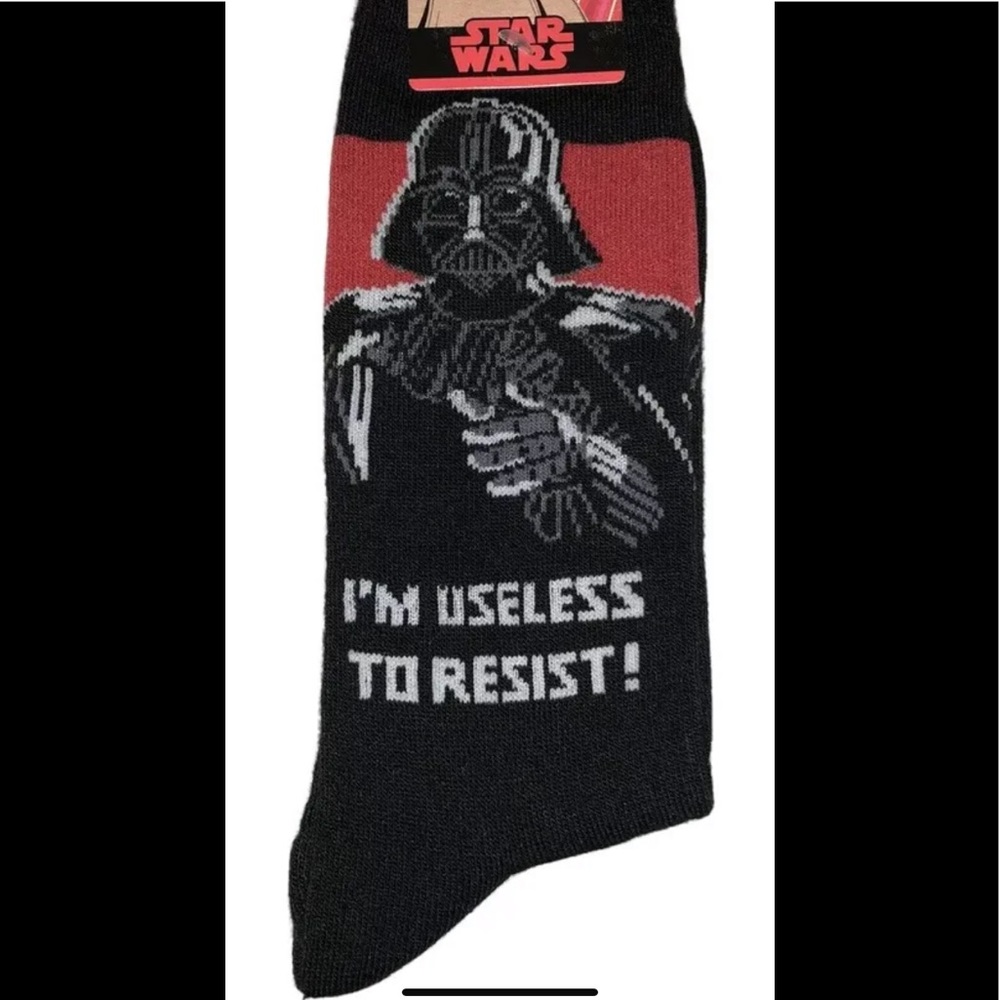 Star Wars Darth Vader Crew Socks 1 Pair Men 6.5-12 Black Red Useless Resist Jedi